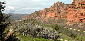 Historic Plaques Placed In Echo Canyon